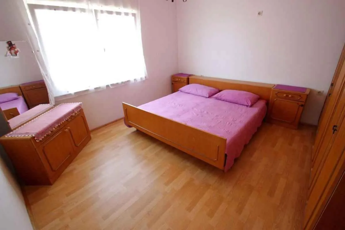 Apartments In Novi Vinodolski 39371